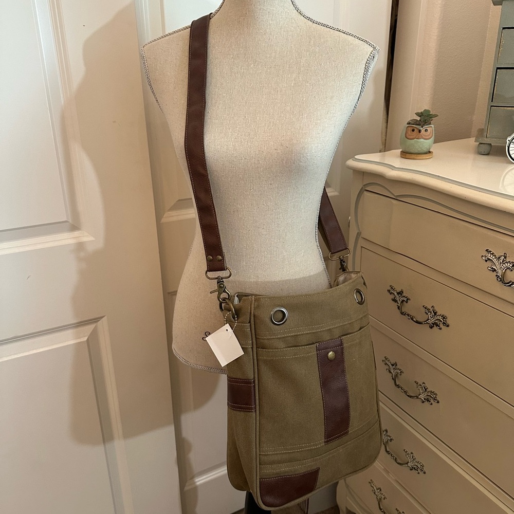Classic Green and Brown Messenger Bag